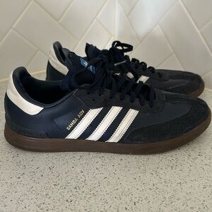 Adidas Samba ADV- Mens size 9- Blue